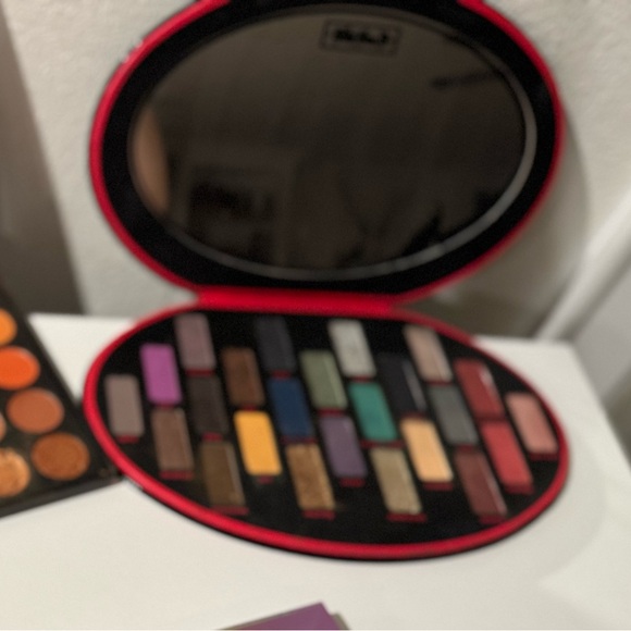 Kat Von D | Makeup | Kat Von D Fetish Eyeshadow Palette  Fetish Kat Von D Eyeshadow Palette